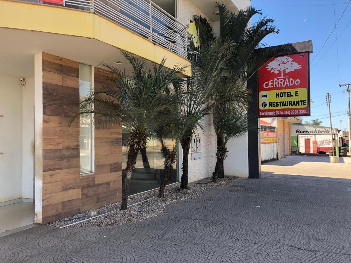 Hotel E Restaurante Cerrado Aragarcas Exterior foto